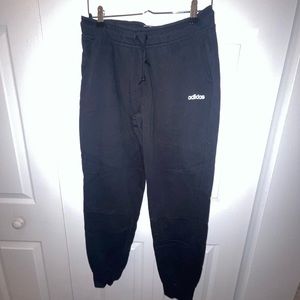 Women’s Adidas Essential Fleece Sweatpants, Black. Size M.